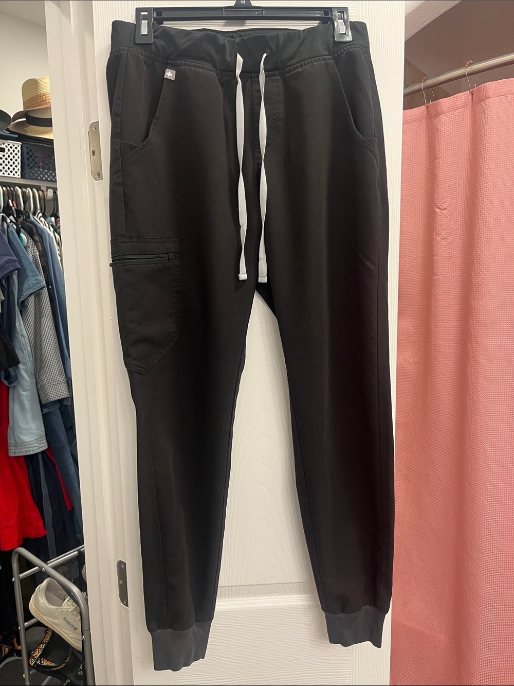 Classic Figs Black Jogger Pants